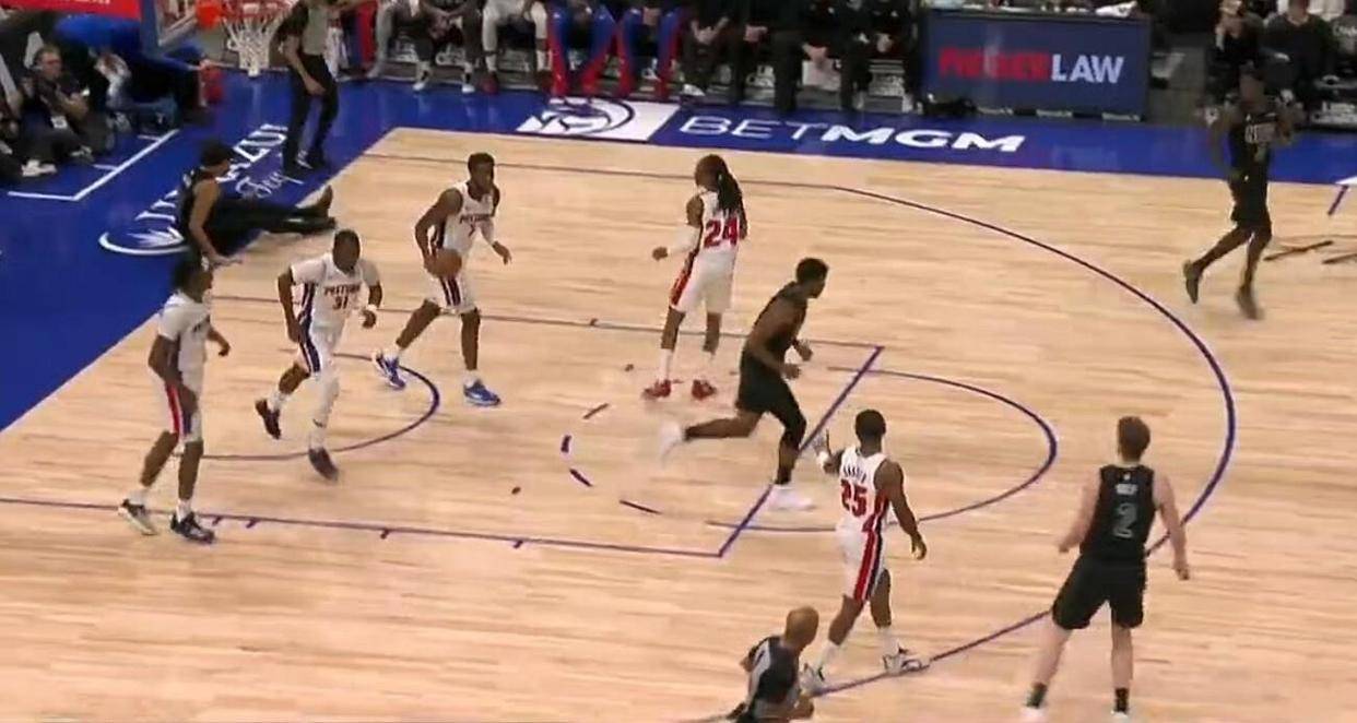 爱博app下载-湖人球员复出参加明日对阵篮网的比赛